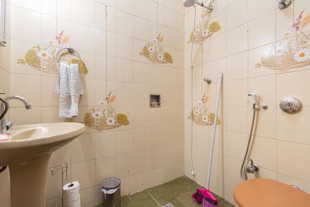 Apartamento à venda com 90m², 3 quartos e 1 vaga Apartamento à venda com 90m², 3 quartos e 1 vagaBanheiro