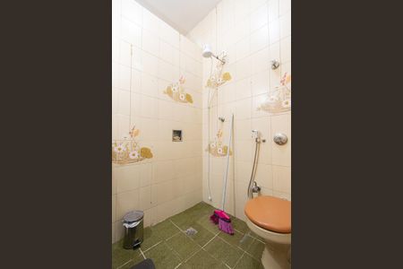 Apartamento à venda com 90m², 3 quartos e 1 vaga Apartamento à venda com 90m², 3 quartos e 1 vagaBanheiro