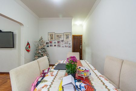 Apartamento à venda com 90m², 3 quartos e 1 vaga Apartamento à venda com 90m², 3 quartos e 1 vagaSala