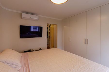 Apartamento para alugar com 189m², 3 quartos e 2 vagas Apartamento para alugar com 189m², 3 quartos e 2 vagasSuíte 1