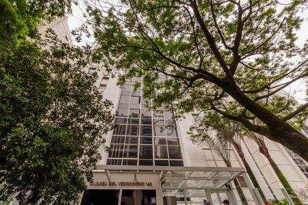 Apartamento para alugar com 189m², 3 quartos e 2 vagas Apartamento para alugar com 189m², 3 quartos e 2 vagasFachada