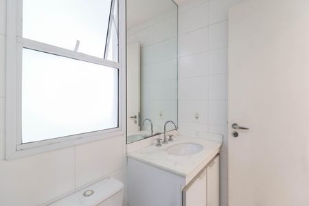 Apartamento à venda com 70m², 2 quartos e 2 vagas Apartamento à venda com 70m², 2 quartos e 2 vagasBanheiro Social