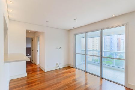 Apartamento à venda com 70m², 2 quartos e 2 vagas Apartamento à venda com 70m², 2 quartos e 2 vagasSala