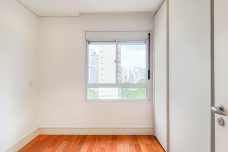 Apartamento à venda com 70m², 2 quartos e 2 vagas Apartamento à venda com 70m², 2 quartos e 2 vagasQuarto