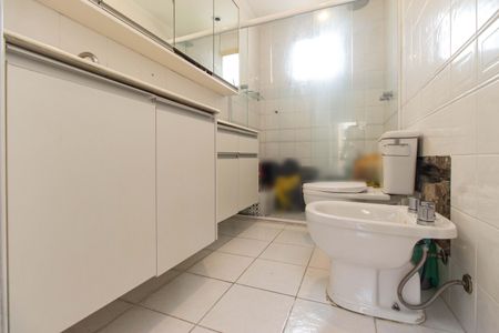 Apartamento à venda com 127m², 3 quartos e 3 vagasBanheiro da Suíte 3