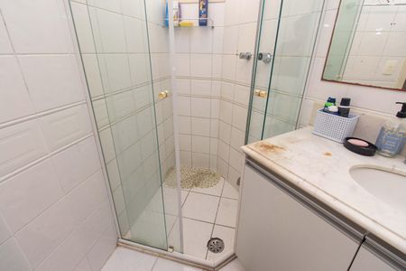 Apartamento à venda com 127m², 3 quartos e 3 vagasBanheiro da Suíte 2