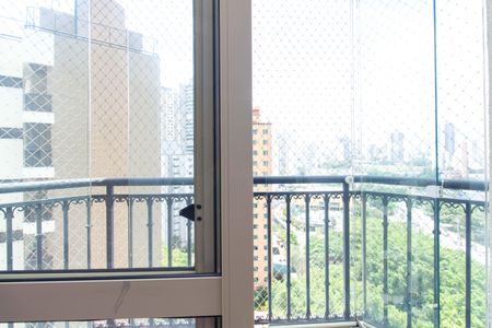 Apartamento à venda com 127m², 3 quartos e 3 vagasVaranda da Suíte 3