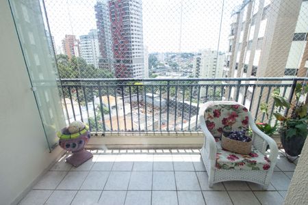 Apartamento à venda com 127m², 3 quartos e 3 vagasVaranda