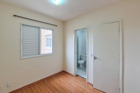 Apartamento à venda com 65m², 3 quartos e 2 vagas Apartamento à venda com 65m², 3 quartos e 2 vagasSuíte