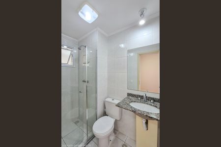 Apartamento à venda com 65m², 3 quartos e 2 vagas Apartamento à venda com 65m², 3 quartos e 2 vagasBanheiro da Suíte