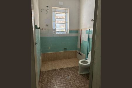 Banheiro de casa à venda com 4 quartos, 120m² em Bela Vista, São Paulo