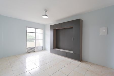 Apartamento à venda com 82m², 2 quartos e 1 vaga Apartamento à venda com 82m², 2 quartos e 1 vagaSala