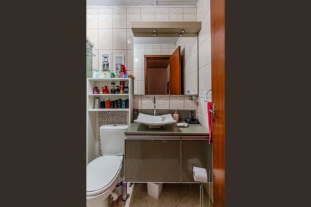 Casa de condomínio à venda com 85m², 2 quartos e 1 vagaBanheiro