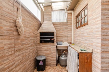 Casa de condomínio à venda com 85m², 2 quartos e 1 vagaChurrasqueira