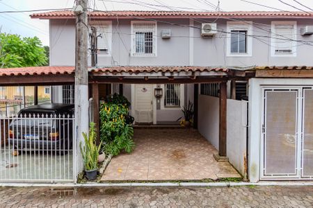 Casa de condomínio à venda com 85m², 2 quartos e 1 vagaFachada