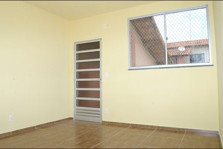 Sala de apartamento para alugar com 2 quartos, 44m² em Jardim Vitoria, Belo Horizonte