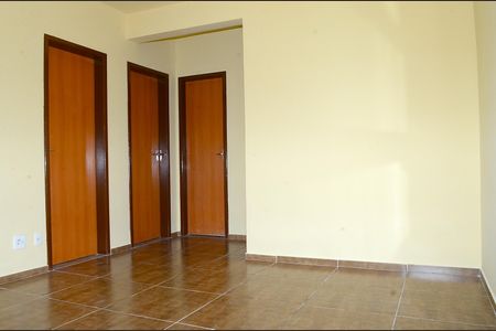 Sala de apartamento para alugar com 2 quartos, 44m² em Jardim Vitoria, Belo Horizonte