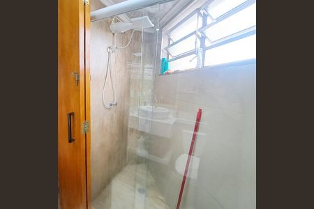 Apartamento para alugar com 65m², 2 quartos e 1 vaga Apartamento para alugar com 65m², 2 quartos e 1 vagaBanheiro