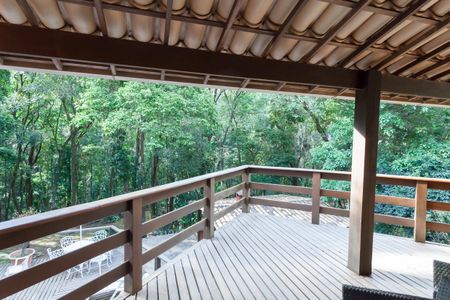 Casa de condomínio à venda com 539m², 6 quartos e 4 vagas Casa de condomínio à venda com 539m², 6 quartos e 4 vagasdeck/ varanda sala