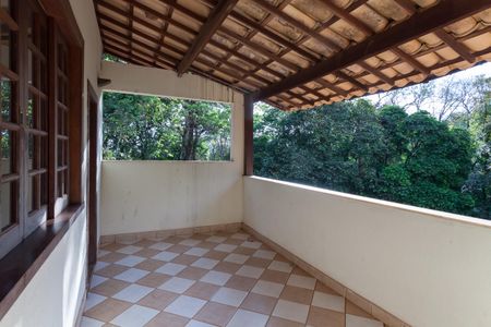 Casa de condomínio à venda com 539m², 6 quartos e 4 vagas Casa de condomínio à venda com 539m², 6 quartos e 4 vagasvaranda suite 4