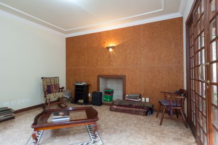 Casa de condomínio à venda com 539m², 6 quartos e 4 vagas Casa de condomínio à venda com 539m², 6 quartos e 4 vagassala 2