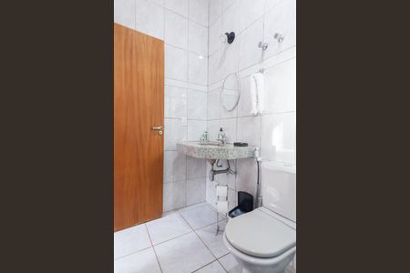 Casa de condomínio à venda com 539m², 6 quartos e 4 vagas Casa de condomínio à venda com 539m², 6 quartos e 4 vagasBanheiro suite 3