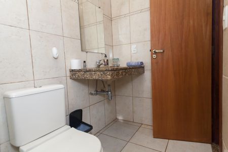 Casa de condomínio à venda com 539m², 6 quartos e 4 vagas Casa de condomínio à venda com 539m², 6 quartos e 4 vagas Banheiro suite 2