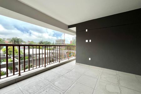 Apartamento à venda com 85m², 2 quartos e 1 vaga Apartamento à venda com 85m², 2 quartos e 1 vagaVaranda