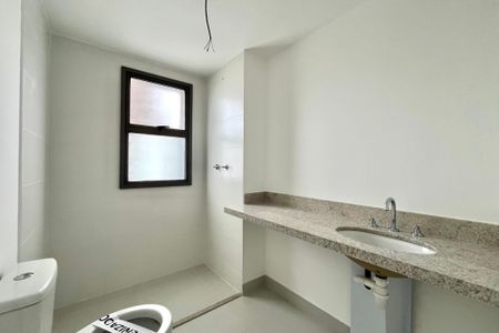 Apartamento à venda com 85m², 2 quartos e 1 vaga Apartamento à venda com 85m², 2 quartos e 1 vagaBanheiro da Suíte 1