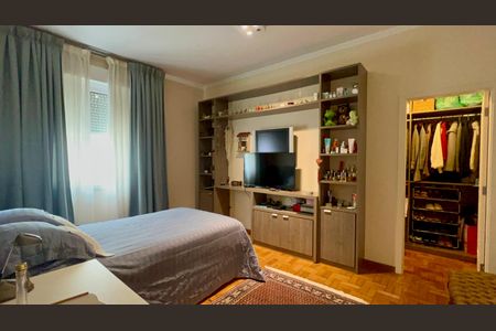 Apartamento à venda com 250m², 4 quartos e 2 vagasSuíte 3