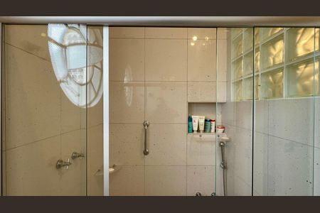 Apartamento à venda com 250m², 4 quartos e 2 vagasBanheiro da Suíte 3