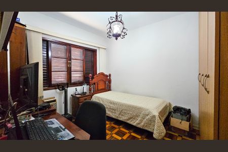 Casa à venda com 450m², 5 quartos e 7 vagas Casa à venda com 450m², 5 quartos e 7 vagasQuarto 1