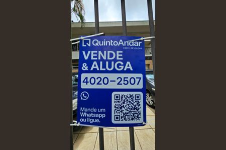 Casa à venda com 450m², 5 quartos e 7 vagas Casa à venda com 450m², 5 quartos e 7 vagasPlaca