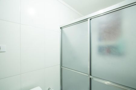 Casa à venda com 226m², 3 quartos e 2 vagas Casa à venda com 226m², 3 quartos e 2 vagasBanheiro da Suíte 1