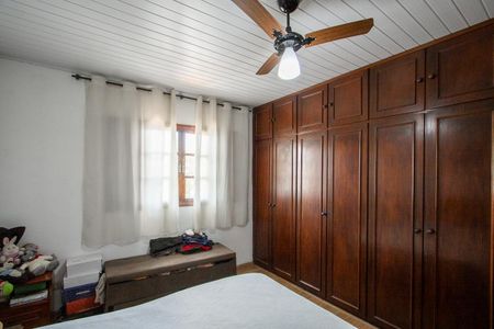 Casa à venda com 226m², 3 quartos e 2 vagas Casa à venda com 226m², 3 quartos e 2 vagasSuite 2