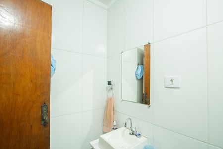 Casa à venda com 226m², 3 quartos e 2 vagas Casa à venda com 226m², 3 quartos e 2 vagasBanheiro da Suíte 1