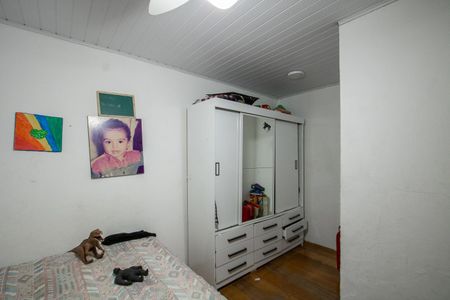 Casa à venda com 226m², 3 quartos e 2 vagas Casa à venda com 226m², 3 quartos e 2 vagasQuarton