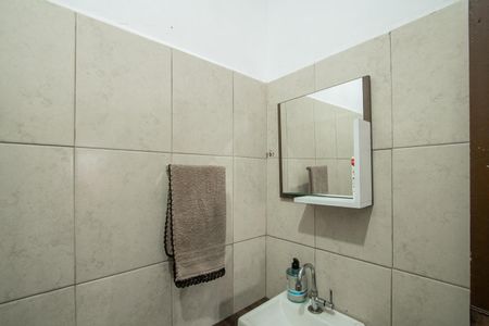 Casa à venda com 226m², 3 quartos e 2 vagas Casa à venda com 226m², 3 quartos e 2 vagasBanheiro