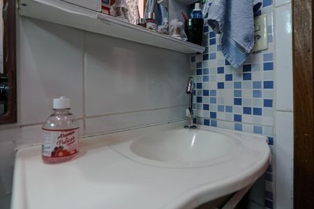 Casa de condomínio para alugar com 50m², 3 quartos e 1 vaga Casa de condomínio para alugar com 50m², 3 quartos e 1 vagaBanheiro Social