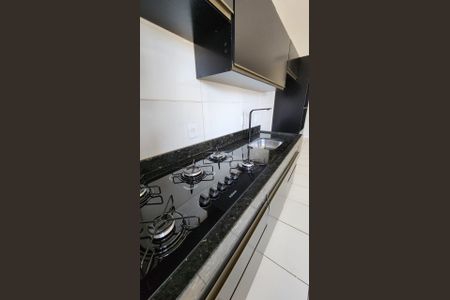 Sala/Cozinha de apartamento para alugar com 2 quartos, 56m² em Laranjeiras, Uberlândia