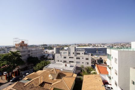 Apartamento à venda com 185m², 3 quartos e 2 vagas Apartamento à venda com 185m², 3 quartos e 2 vagasVista da Cobertura
