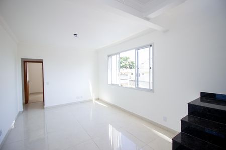 Sala de apartamento à venda com 3 quartos, 185m² em Cabral, Contagem