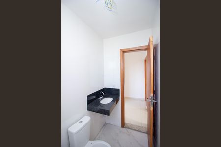 Apartamento à venda com 185m², 3 quartos e 2 vagas Apartamento à venda com 185m², 3 quartos e 2 vagasBanheiro Social