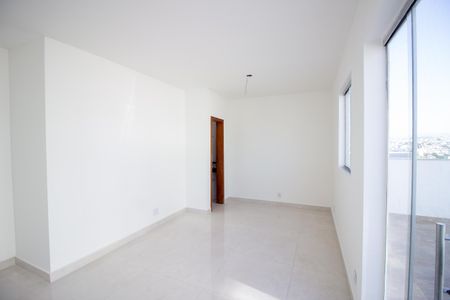Apartamento à venda com 185m², 3 quartos e 2 vagas Apartamento à venda com 185m², 3 quartos e 2 vagasSala de TV
