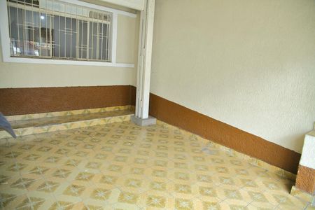 Casa para alugar com 114m², 2 quartos e 2 vagasGaragem