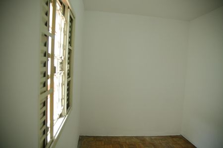 Casa para alugar com 114m², 2 quartos e 2 vagasQuarto 2