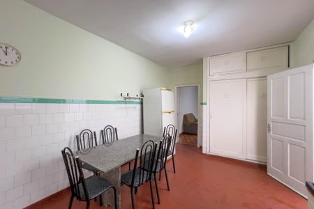 Casa à venda com 190m², 2 quartos e 1 vaga Casa à venda com 190m², 2 quartos e 1 vagaCozinha