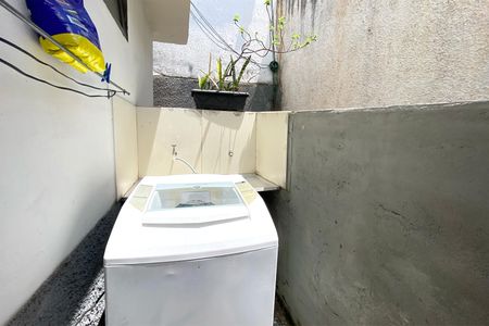 Casa à venda com 300m², 2 quartos e sem vagaÁrea de Serviço