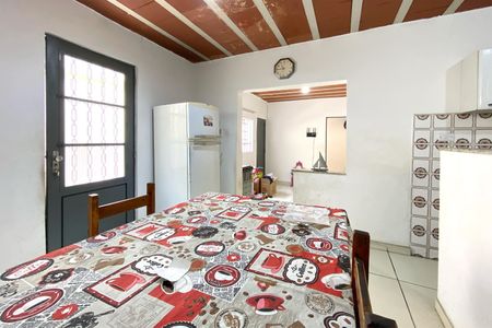 Casa à venda com 300m², 2 quartos e sem vagaCopa