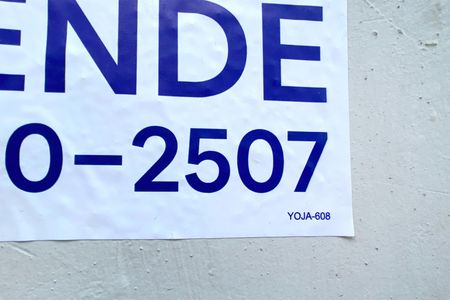 Casa à venda com 300m², 2 quartos e sem vagaPlaca